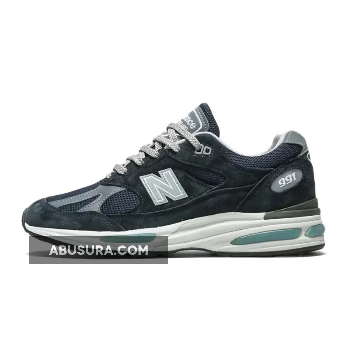 New Balance 991v2 MiUK Dark Navy